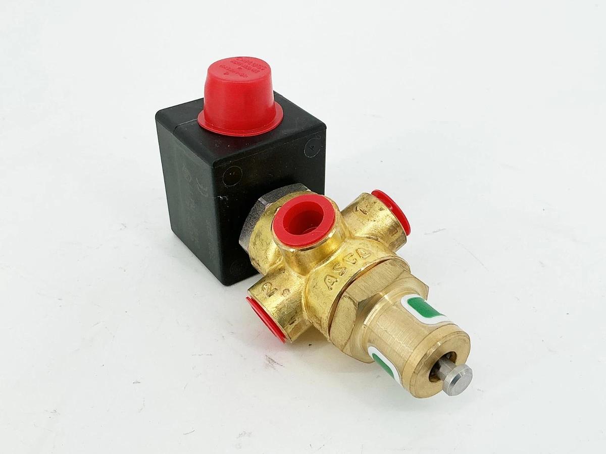 New Asco SC8320A005MO Solenoid Valve 1/4" 9.7W 24VDC