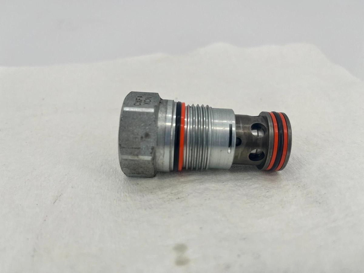 Used Sun Hydraulics CXFAXCN Free Flow Check Valve Nose to Side CXFA-XCN