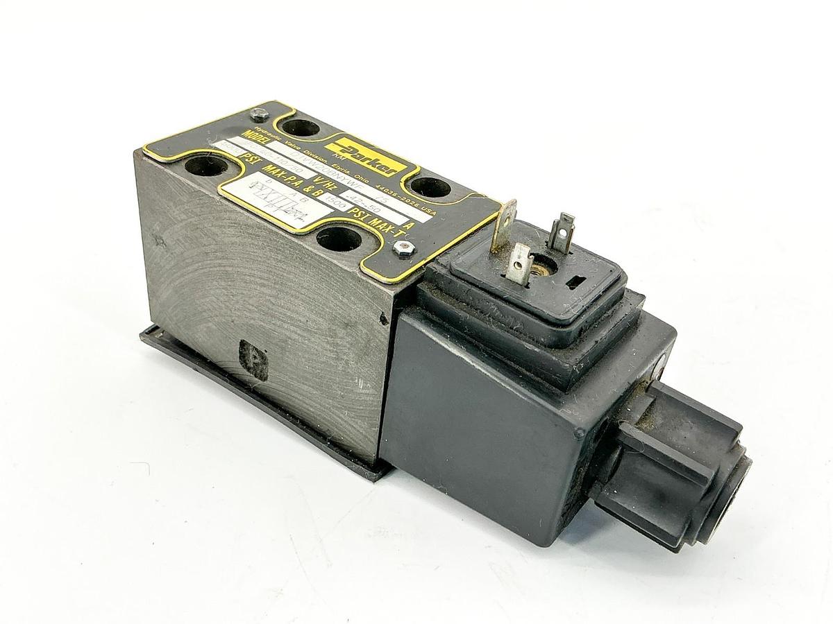 New Parker D1VW20BNYWF-75 Solenoid Valve 5000PSI .50A 110/120V