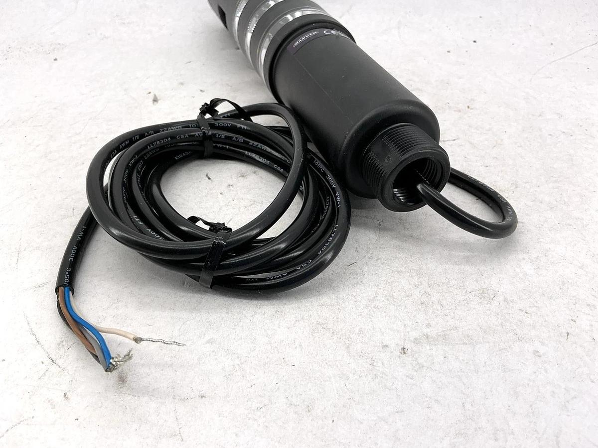 New Banner Engineering TL50BLZYYYAOS3I Beacon Universal Tower Light 100-240VAC