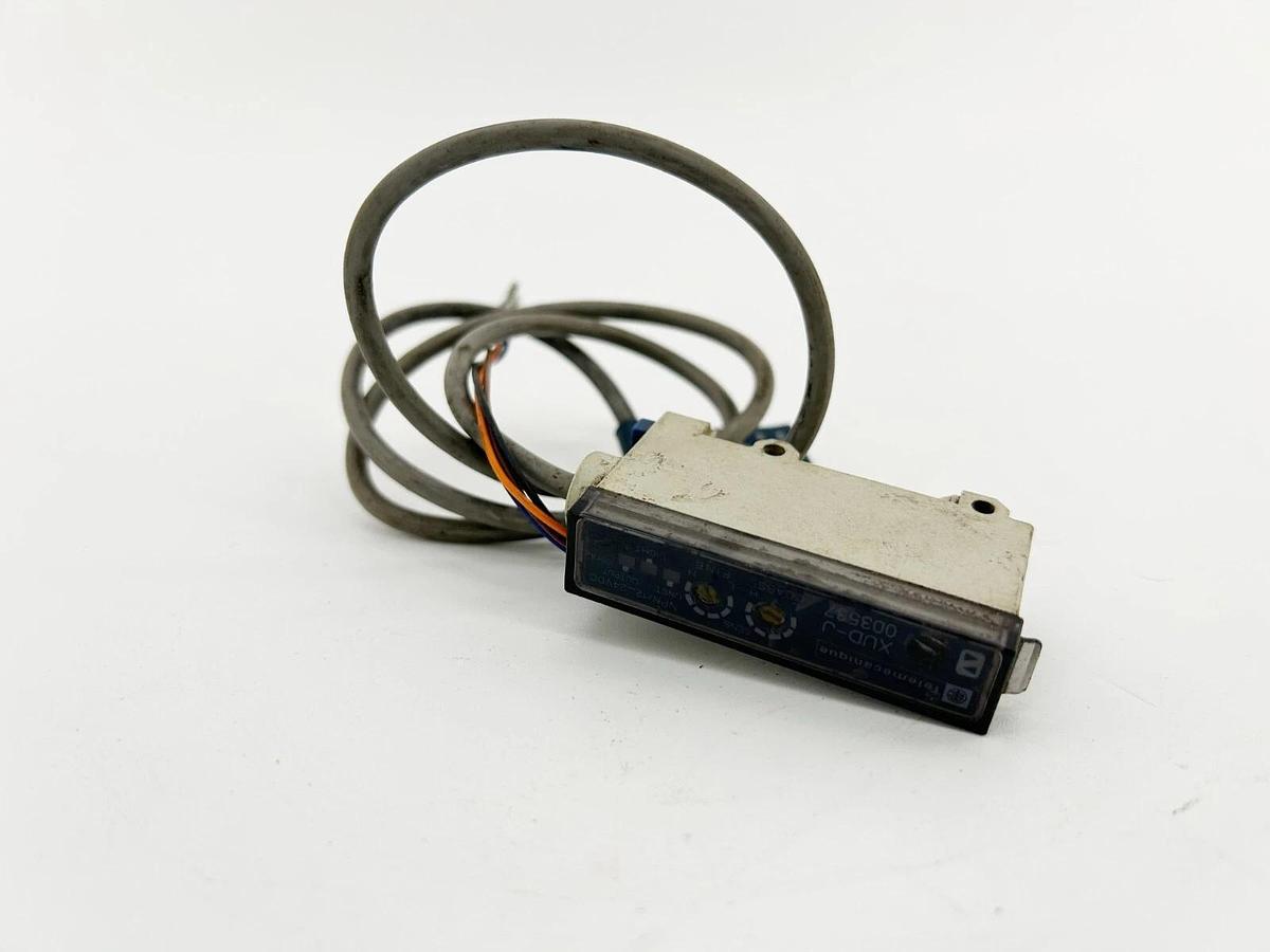 Used Telemecanique XUD-J003537 Photoelectric Sensor