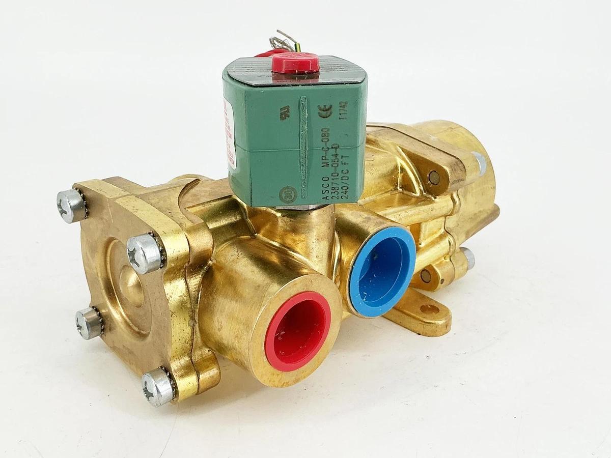 New Asco 8344G076 240VDC 4 Way Solenoid Valve 10-125PSI 11.6W 3/4"Pipe -No Box