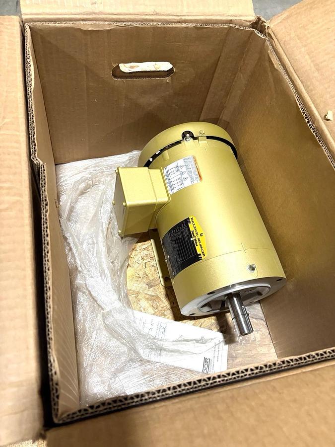 New Baldor CEM3555T 2HP TEFC Motor 230/460V 3600rpm 143TC Frame