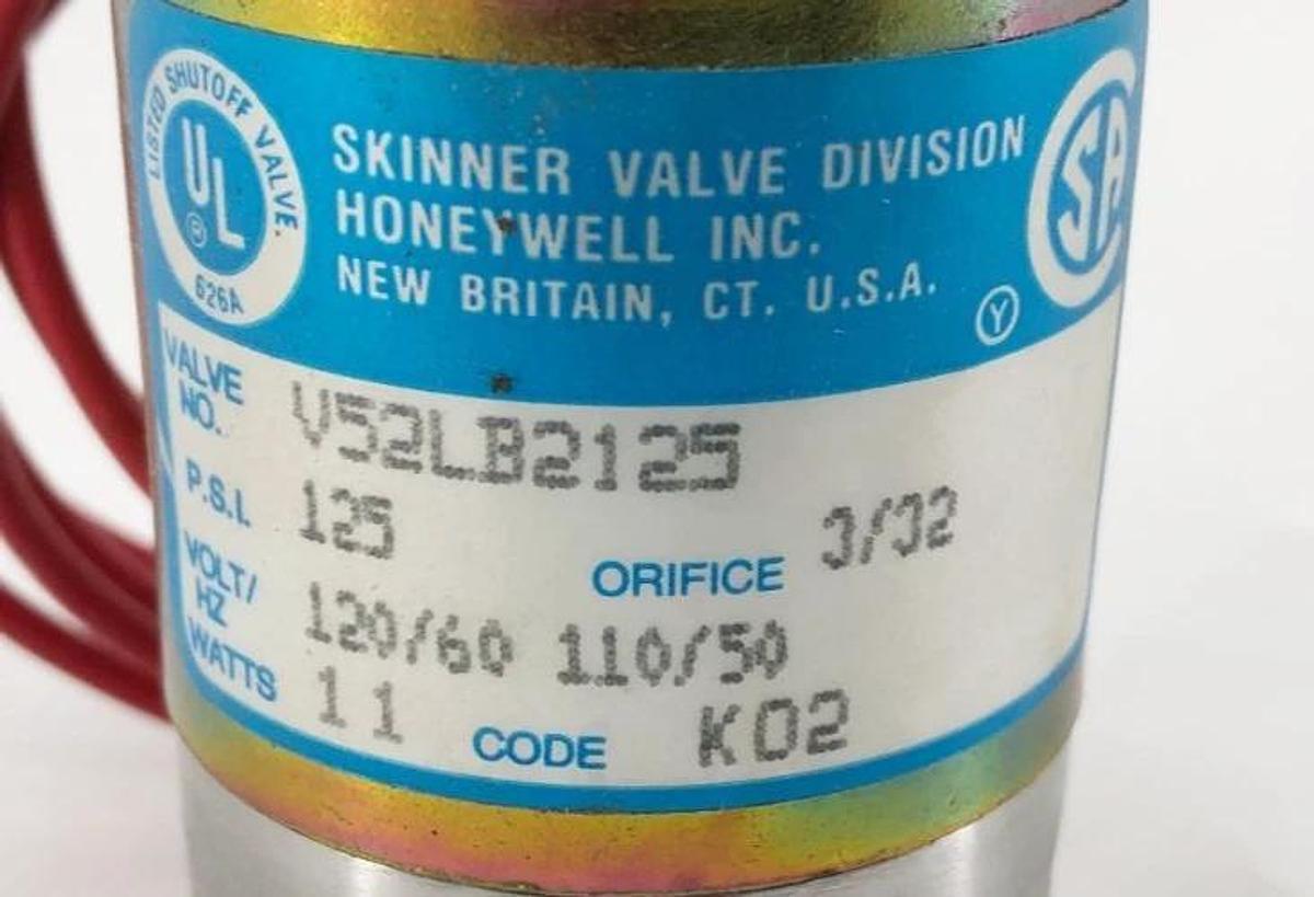 New Honeywell Skinner V52LB2125 Solenoid Valve 110/120V 125psi 3/32" Orifice