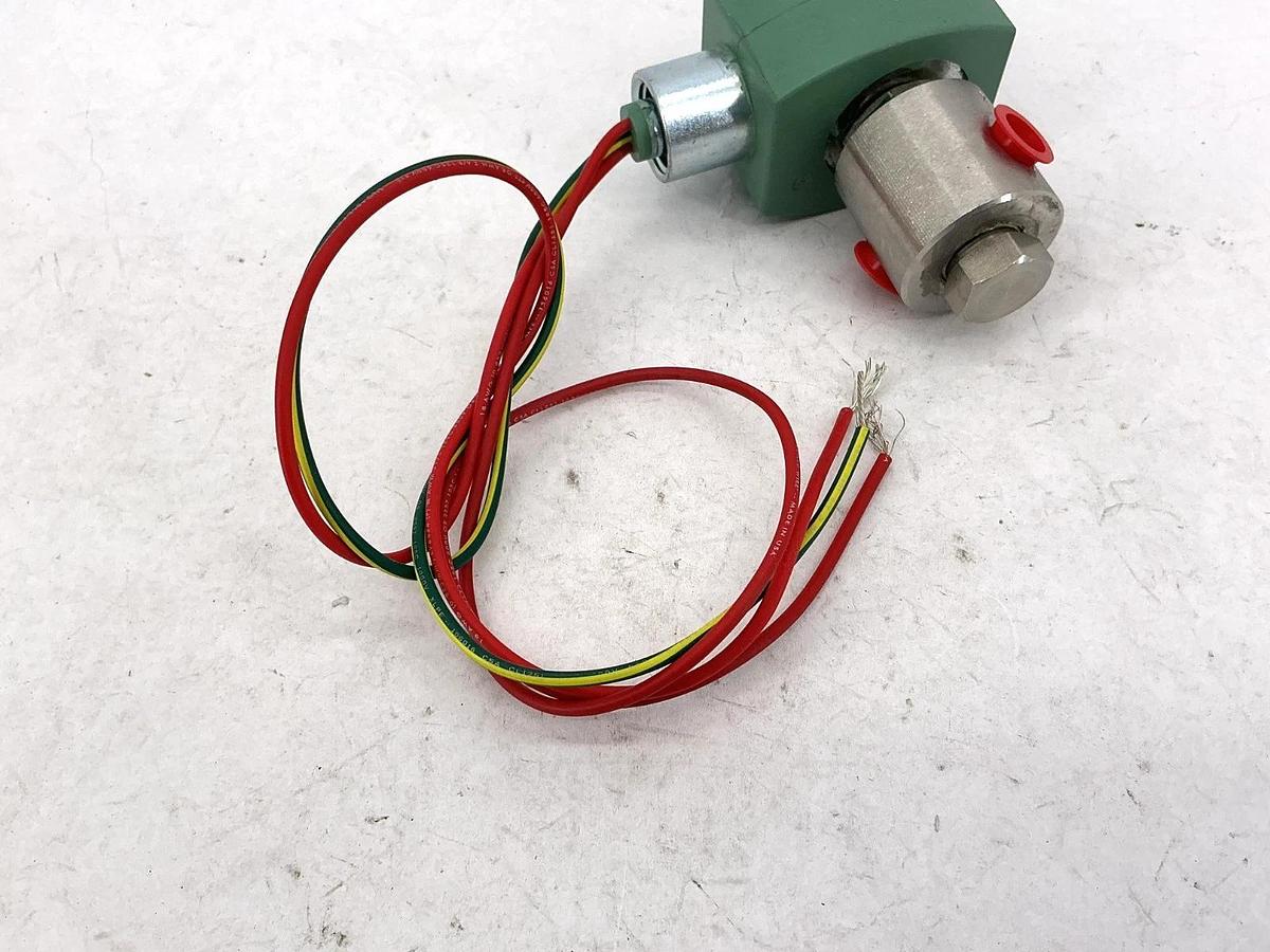 New ASCO 8320G202 Solenoid Valve 440-480V 50/60HZ 1/4" Pipe 10.1 Watts 3-Way