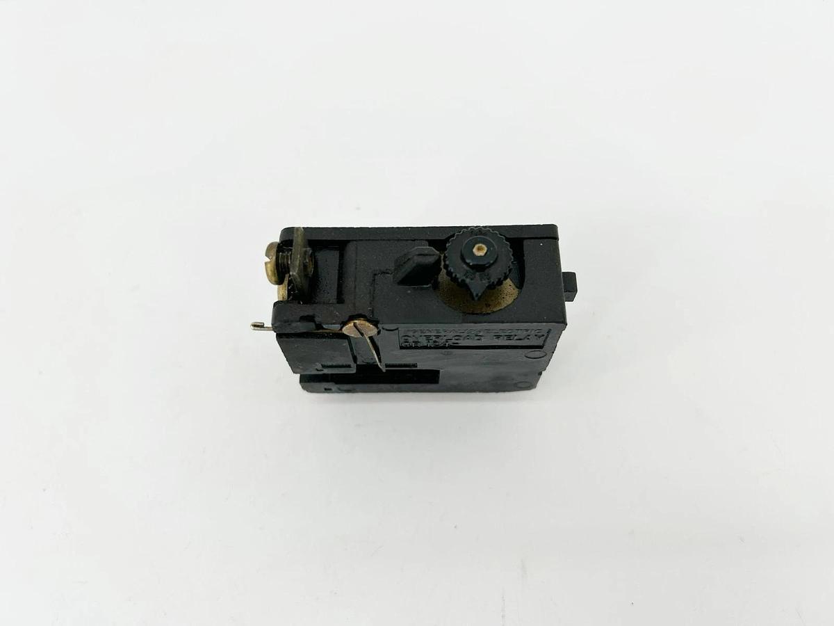 Used GE General Electric CR124 Overload Relay
