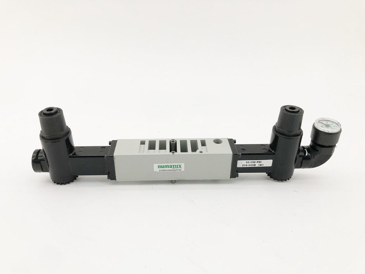 New Numatics 122RD100J016W00 Regulator 10-130psi 215-533B 1B1 - No Box