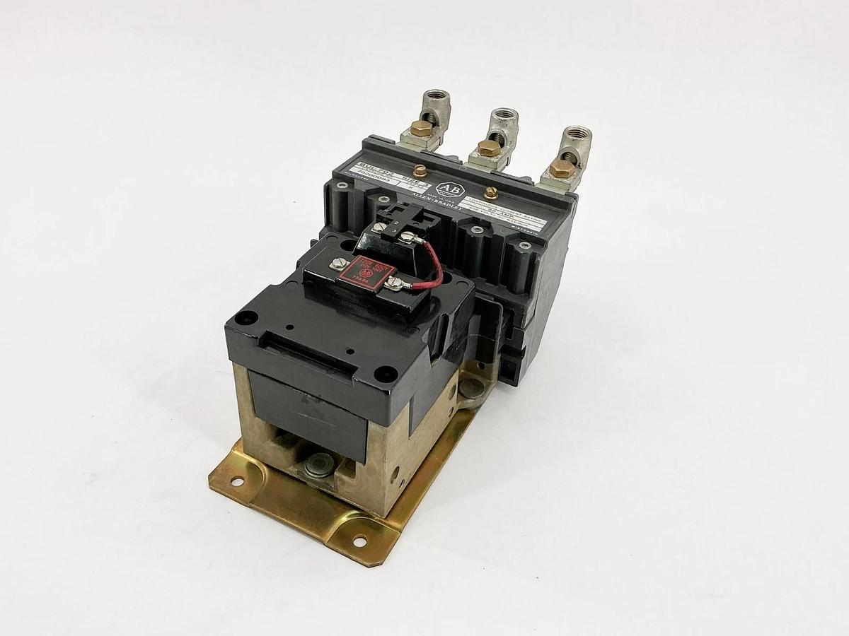 New Allen Bradley 702-DOD93 AC Contactor 3P 90A 600V 50/60Hz Ser.K - No Box