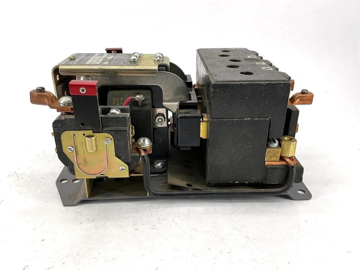 Used Square D 8536DA01V02 Ser A1 Motor Starter Nema Size 2 110/120V Coil 8536DAG1V02