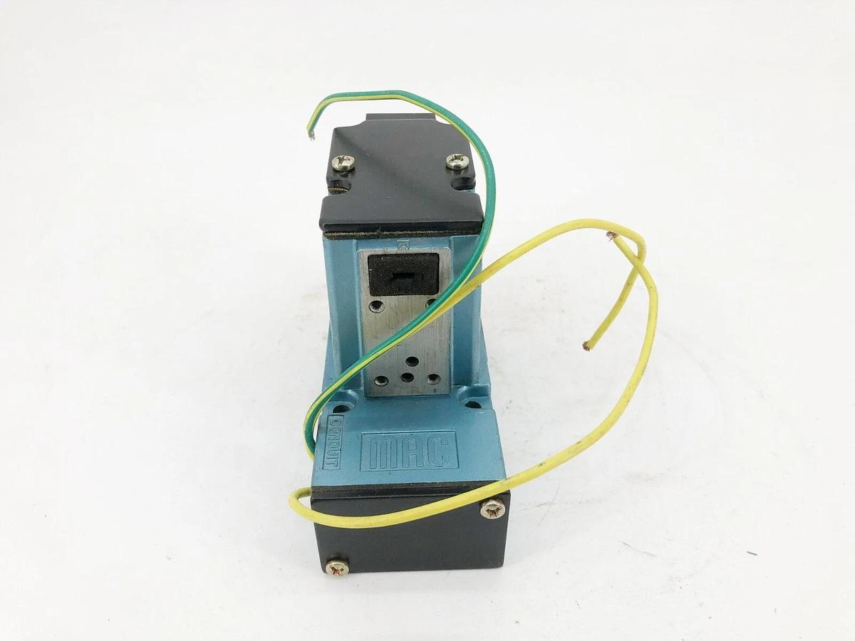 New MAC Valves 6211C-211-PM-111DA Solenoid Valve 150psi (No Coil)