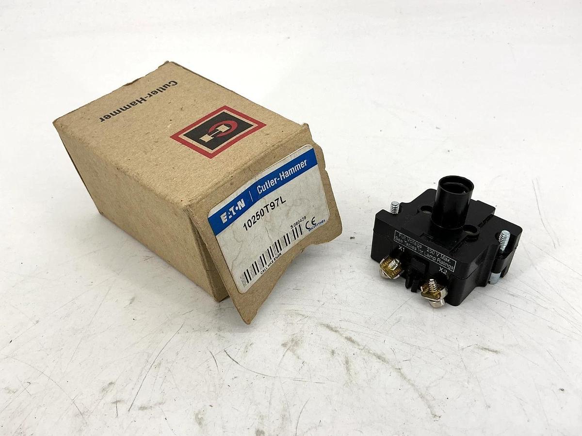 New Eaton Cutler-Hammer 10250T97L Light Module for Push-Pull Oper No Bulb 250V