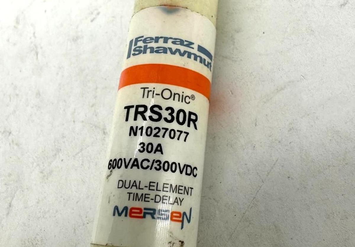 Used Lot of 3 Ferraz Shawmut TRS30R Fuses 30A 600V