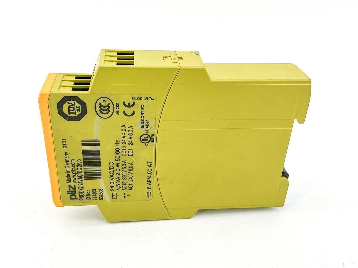 New Pilz PNOZ X2 Safety Relay 24V 4.5VA PNOZ X2 24VAC/DC 2N/O 774303 - No Box
