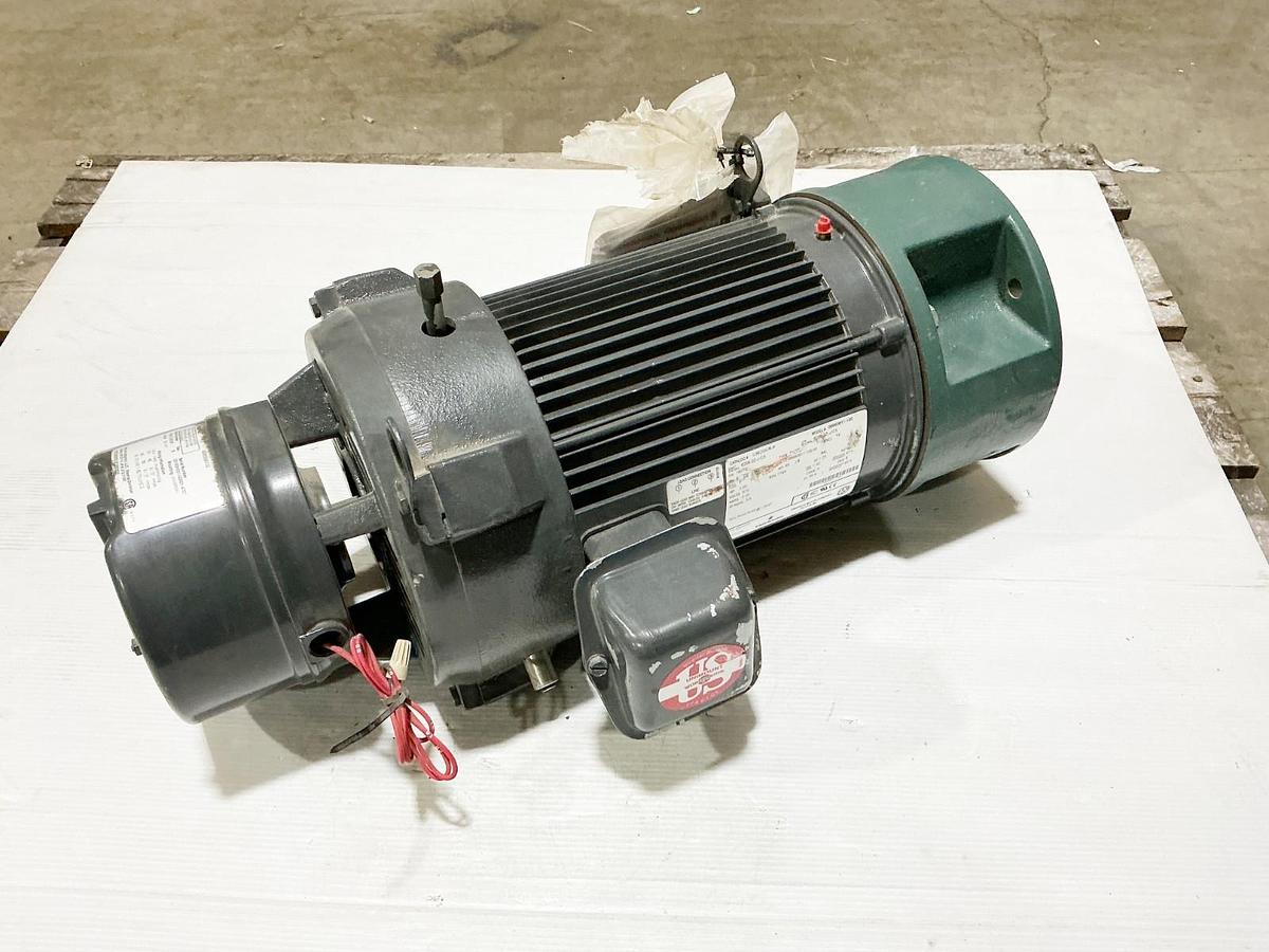 New Emerson U3E2GCR-P Electric Motor W/ Brake 3HP 575V 1765RPM 105603100DNF