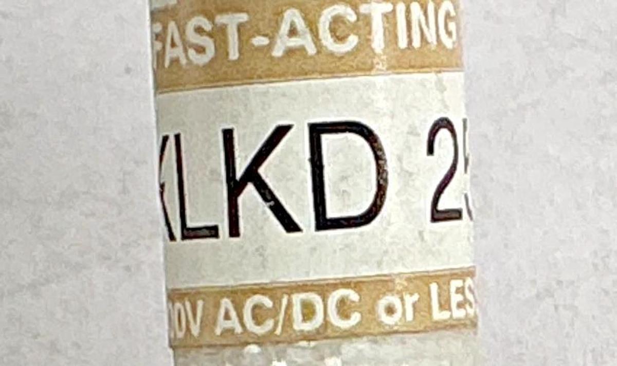 Lot of 4 New Littelfuse KLKD-25 Fast-Acting Fuse 25A 600V