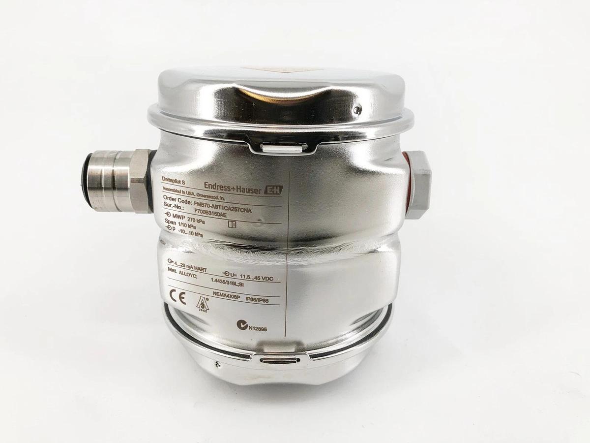 New Endress + Hauser Deltapilot S Pressure Transmitter FMB70-ABT1CA257CNA