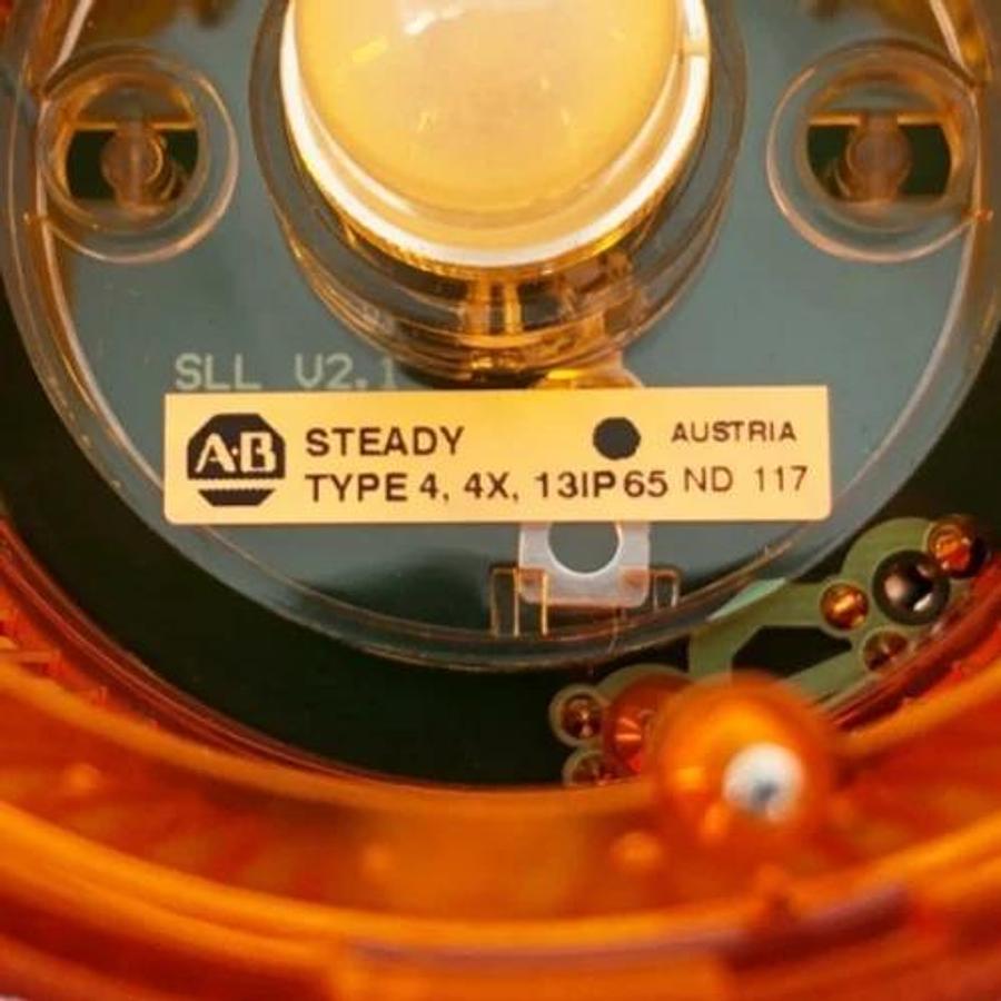 New Allen Bradley 855T-B00XN5 Ser. B Stack Light Amber Steady 250V - No Box