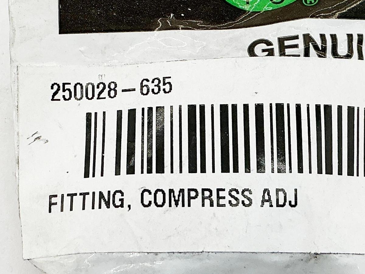 New Sullair 250028-635 Compressor Adjuster Fitting 1/8" - 1/8" Tube