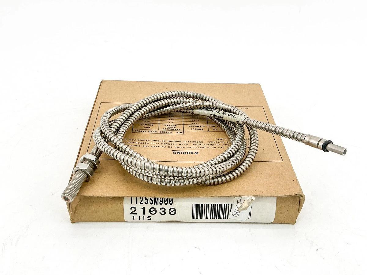 New Banner Engineering IT25SM900 Fiber Optic Sensor 21030