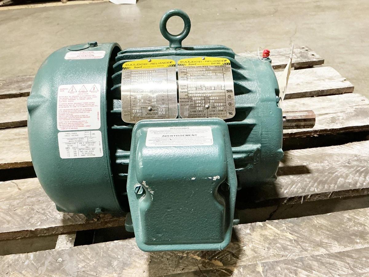 New Baldor ECP83661T-5 Electric Motor 575V 3.3A 1755RPM 182T Frame 60Hz