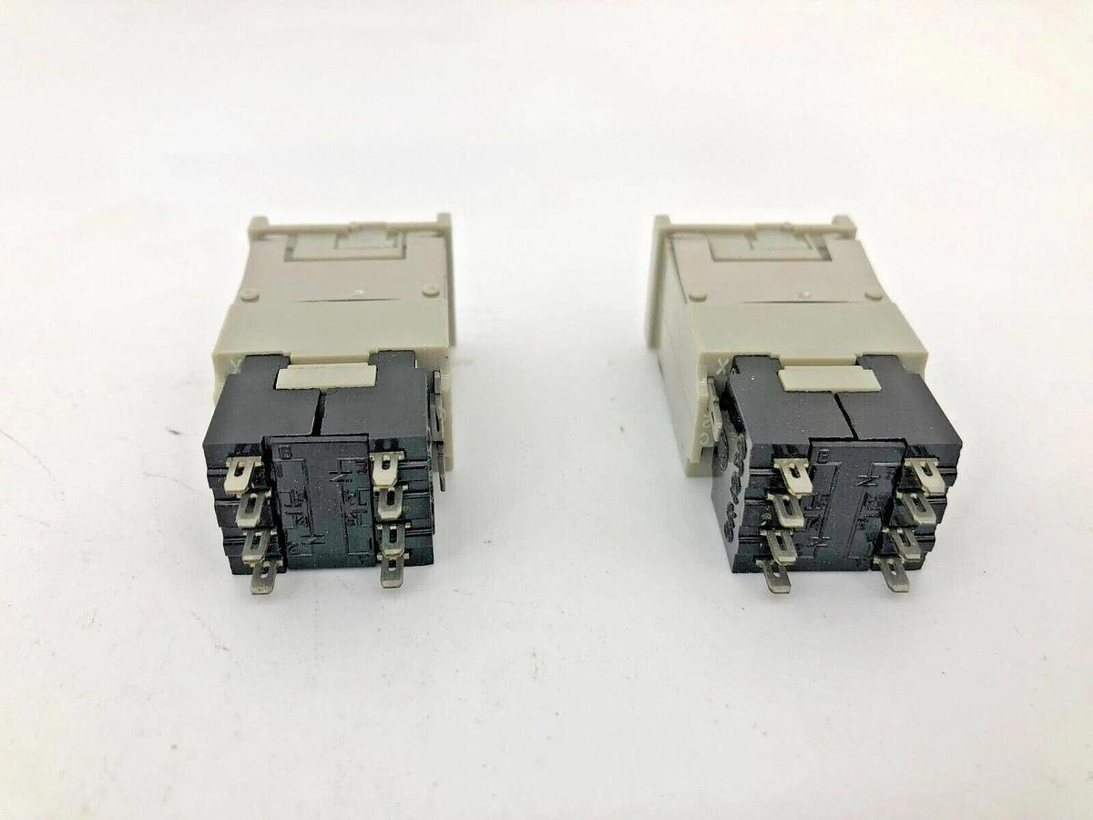 Used Lot of 2 GE CR103DA111B Illuminated Pushbuttons New Surplus No Box