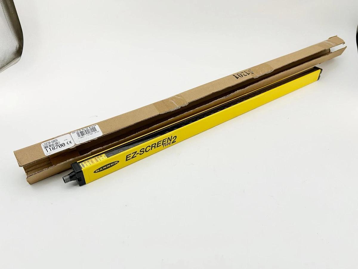 New Banner LS2E30-600Q8 Light Curtain Emitter 24VDC 30MMX600M Yellow 118700