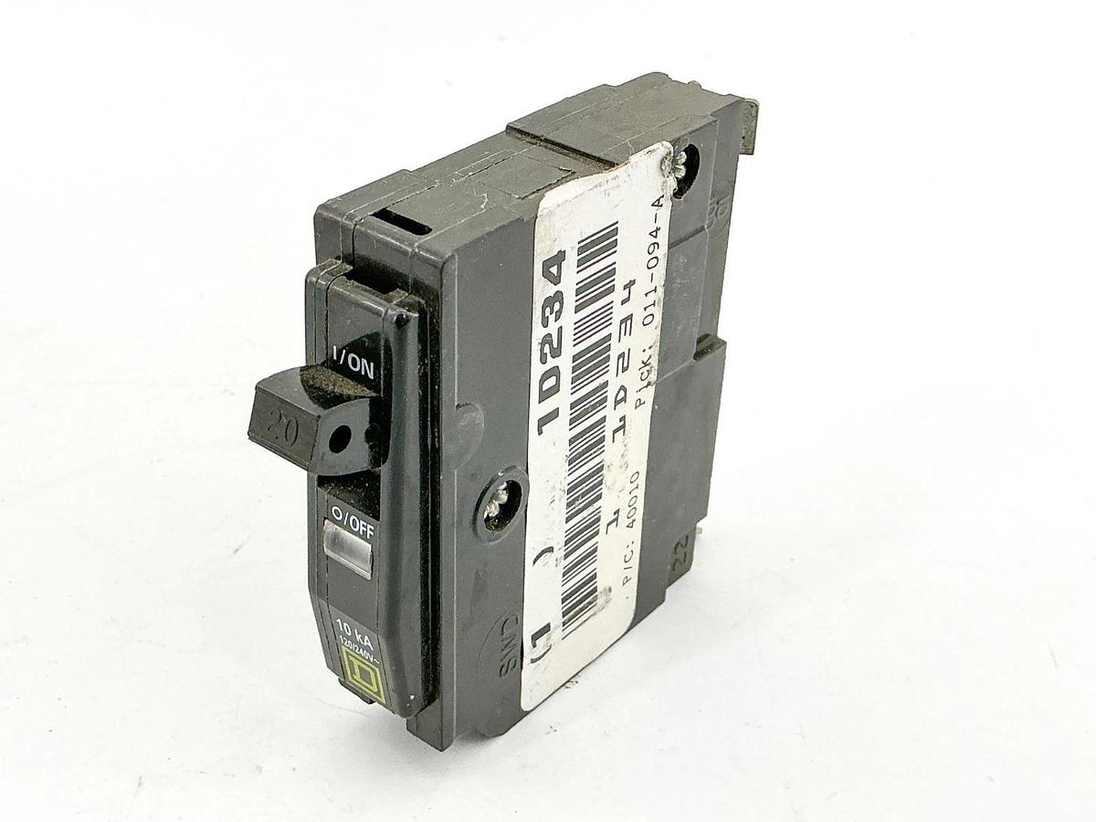 Used Lot of 4 Square D QO120 Circuit Breaker 20A 240V 1P Type QO