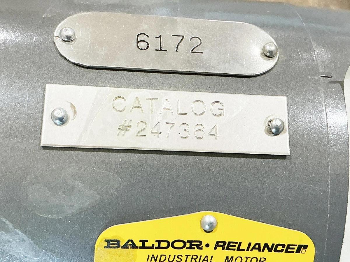 New Baldor M13B 101803051-001 Electric Motor 1HP 575V 1.5A 1140RPM 60Hz 3PH 2473