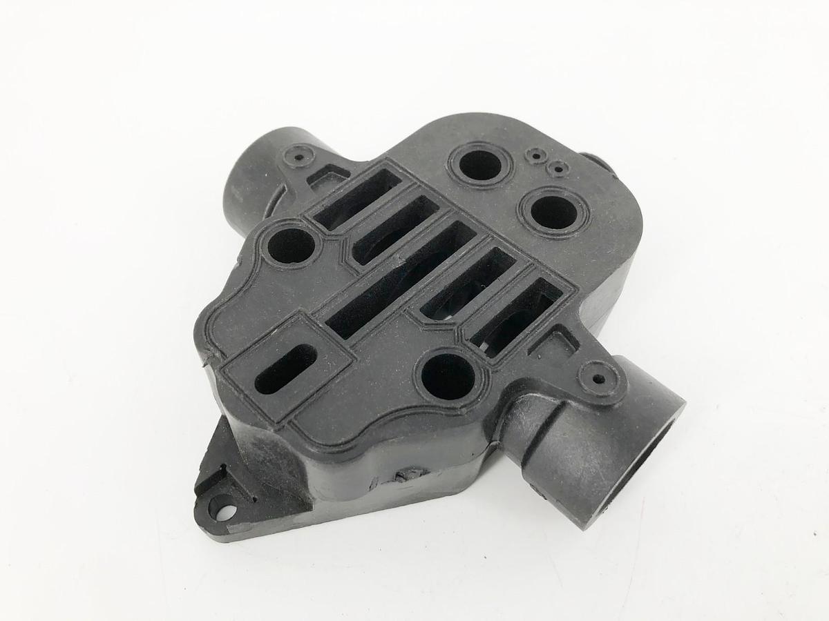 New Warren Rupp 095-051-558 Spool Valve Body for Marathon - No Box