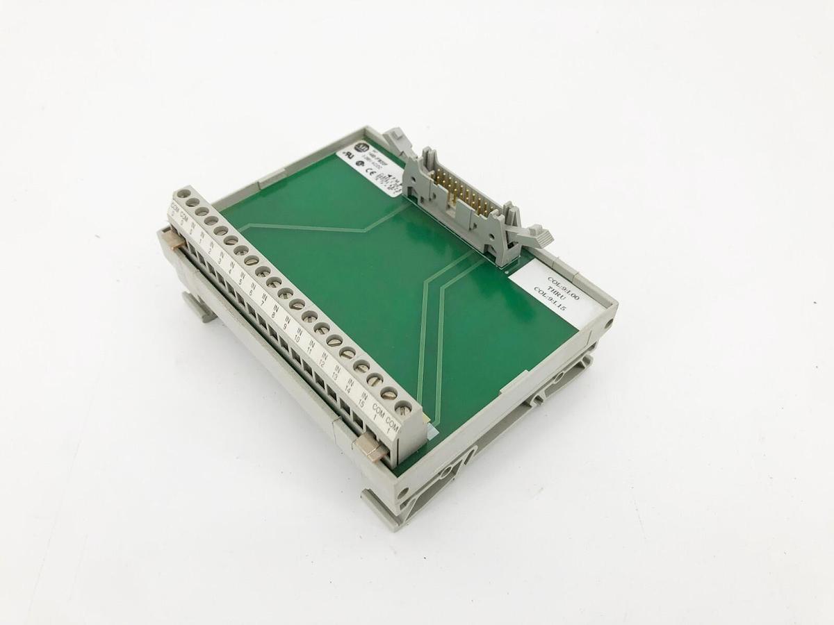 New AB Allen-Bradley 1492-IFM20F Ser. B Interface Module 0-265VAC/DC