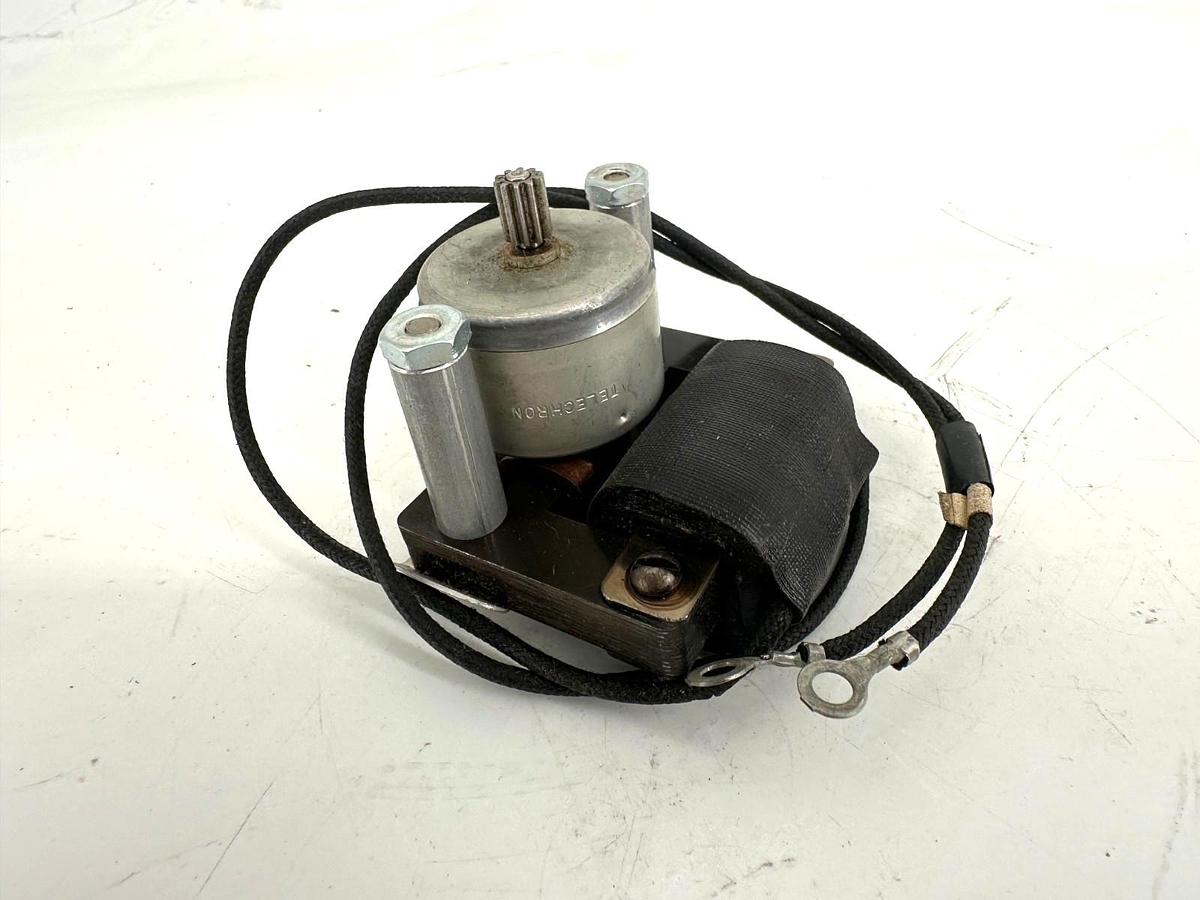 Used Telechron 1011M3239 Synchronous Motor Type BC 120V 60CY 60RPM