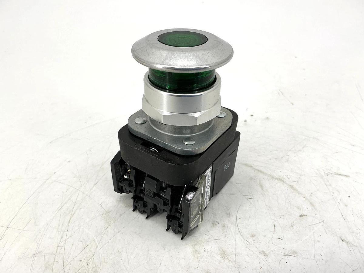 New Allen Bradley 800TC-FXQH2GA1 Ser U Push-Pull Device 2-Pos Green LED 12-130V