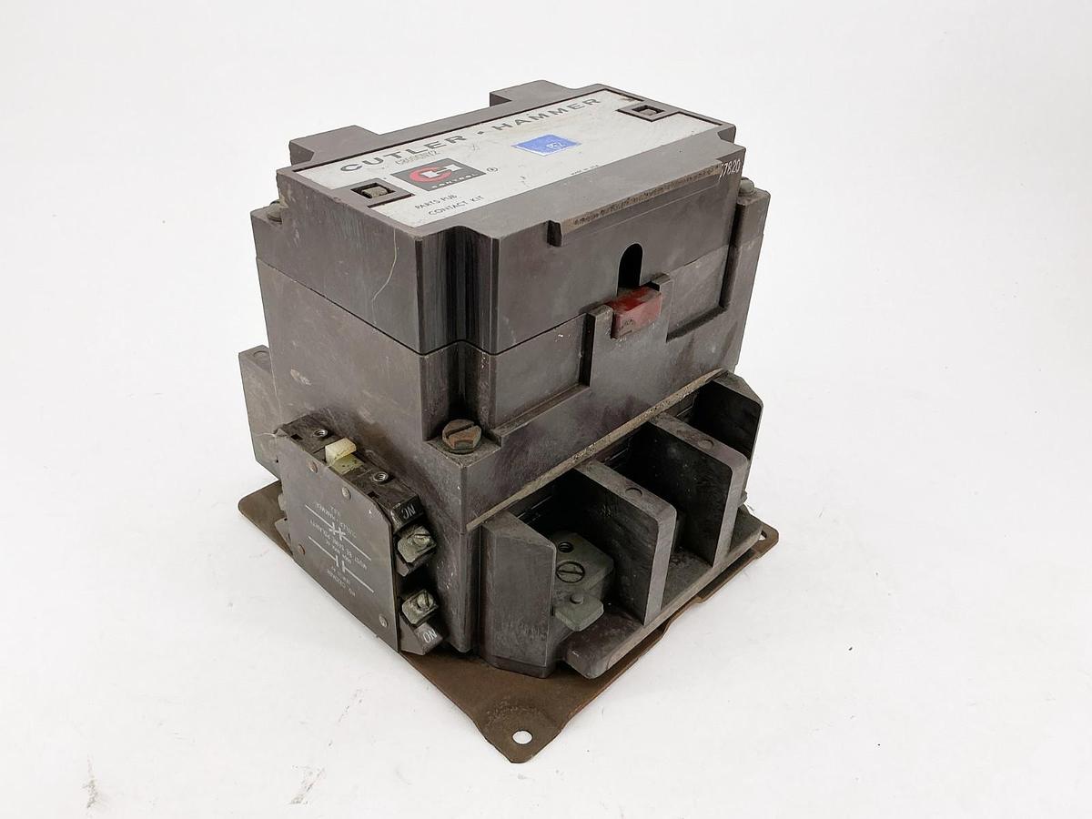 Used Cutler Hammer C800GNY2 Contactor 110/120V 50/60hz