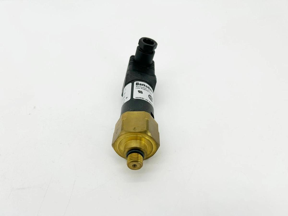 New Barksdale 96210-BB4-S0815 Pressure Switch 22.5-125 PSIG