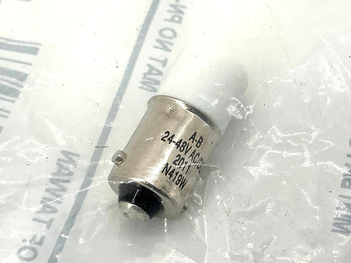 New Allen Bradley 800T-N419W Ser A Pilot Light Accessory LED Lamp Bulb 48V White