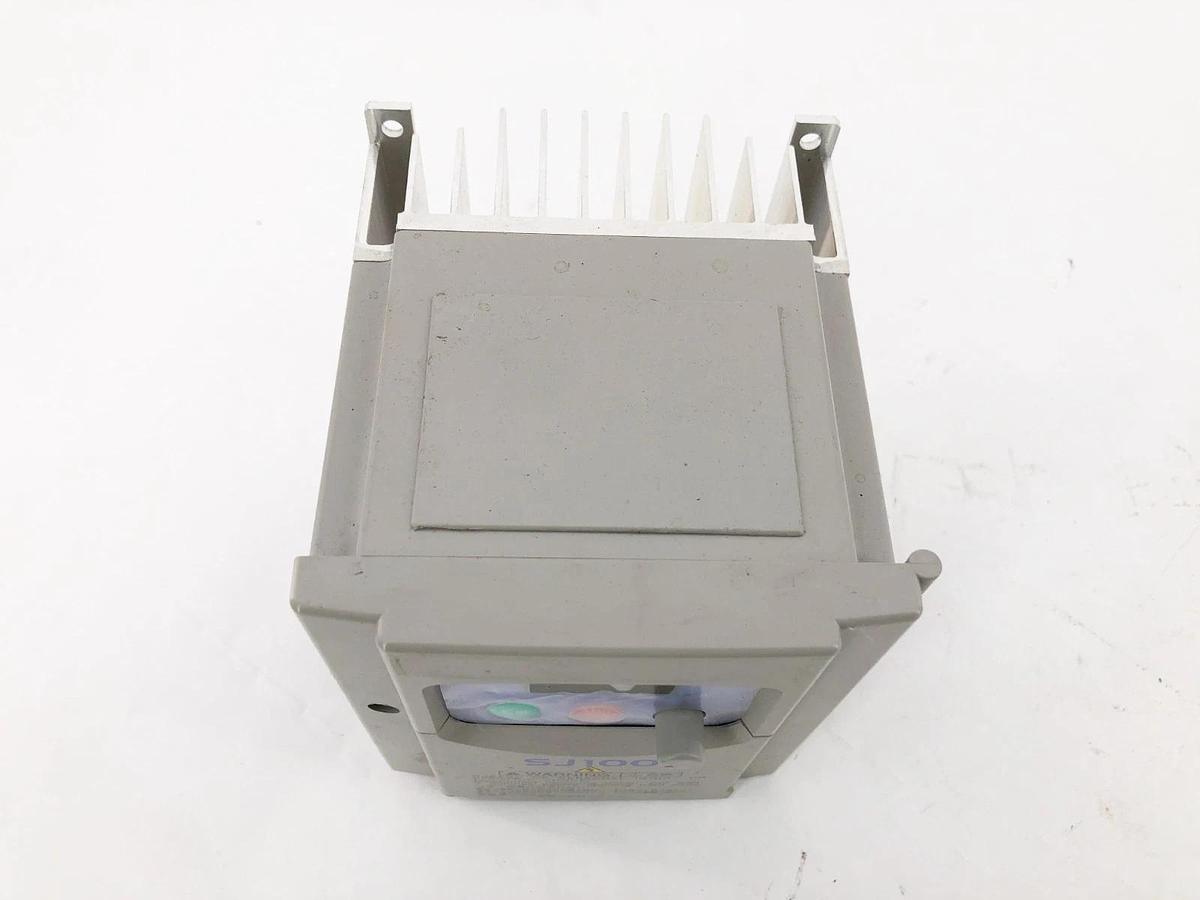 New Hitachi SJ100-011NFE Inverter Drive 1.5HP 1.1 Kw - No Box
