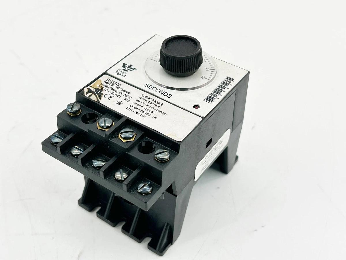 Used Eagle Signal BRE4A6 Electronic Reset Timer 30 Sec 240V10A