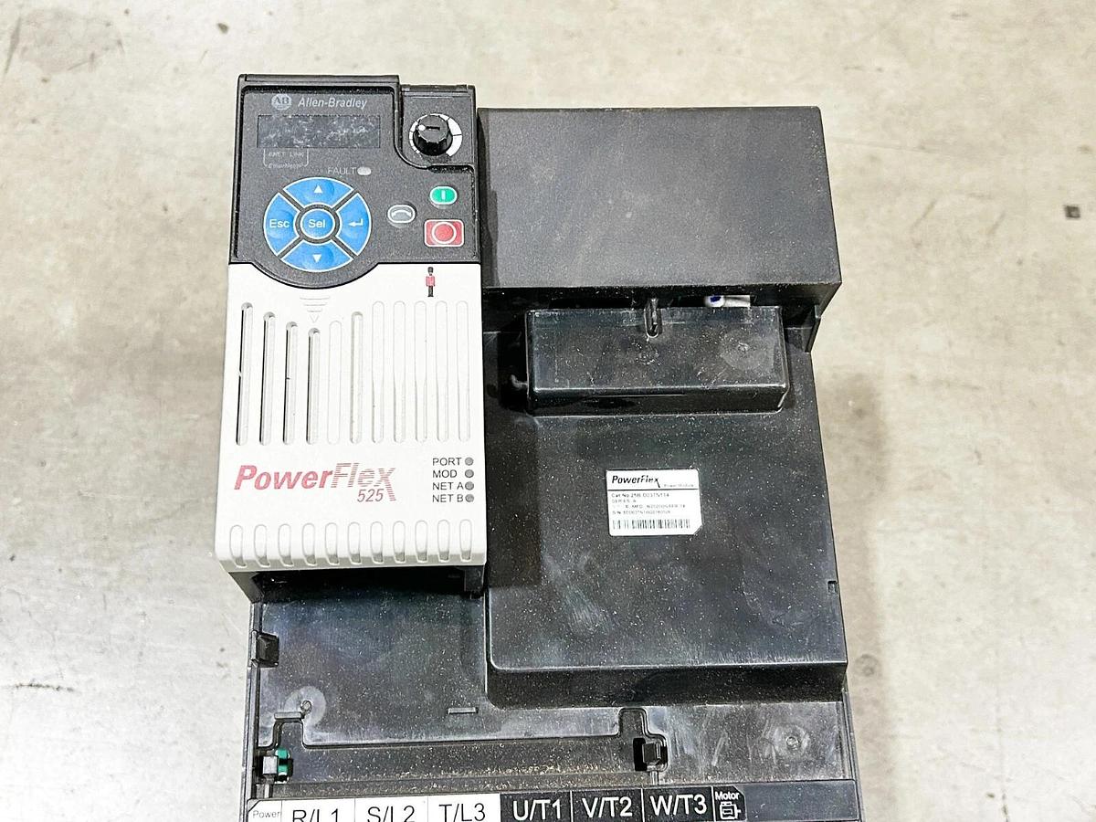 Used Allen Bradley 25B-D037N114 AC Drive Powerflex 525 480V 37A 25HP (Parts Only)