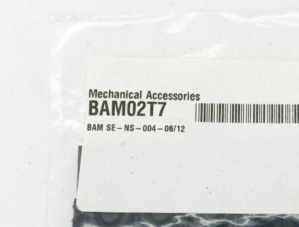 Lot of 2 New Balluff BAM02T7 Mechanical Switch Accessories BAM SE-NS-004-06/12