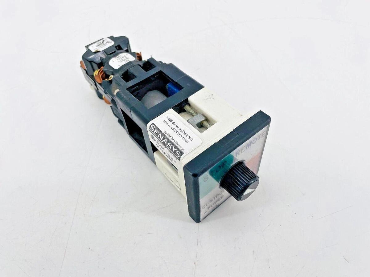 Used Senasys 913BFA961 Multi Light CMC Selector 3POS Maintained 120V 913 Series