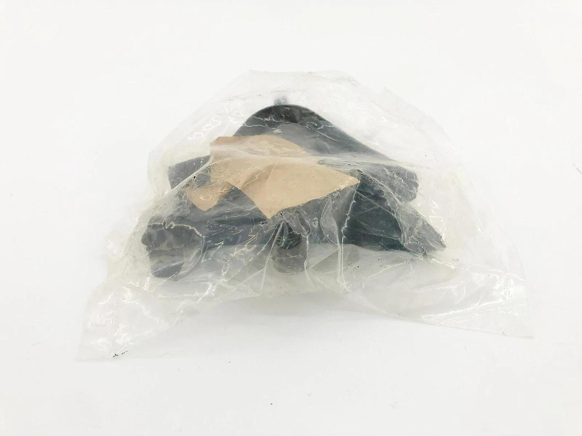 New ACP FM-ES004 Coil Spring Mounting Seat D7DY-3388A