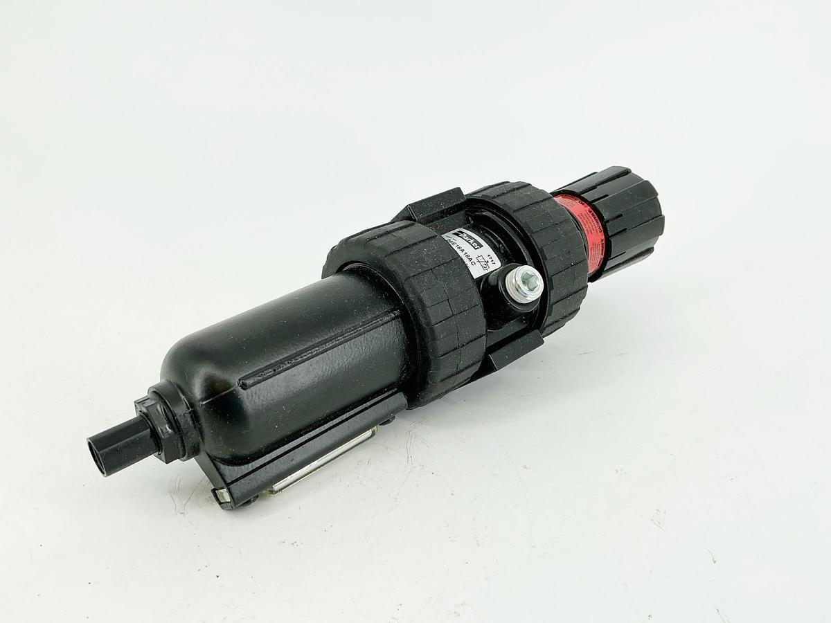 New Parker 06E18A18AC Pressure Regulator 1/4"NPT 250PSI 175F 1700kPA - No Box
