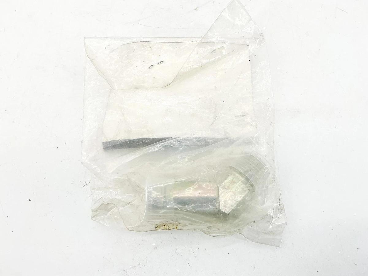 New Hyster 0349366 Hose Nip 45 FTG