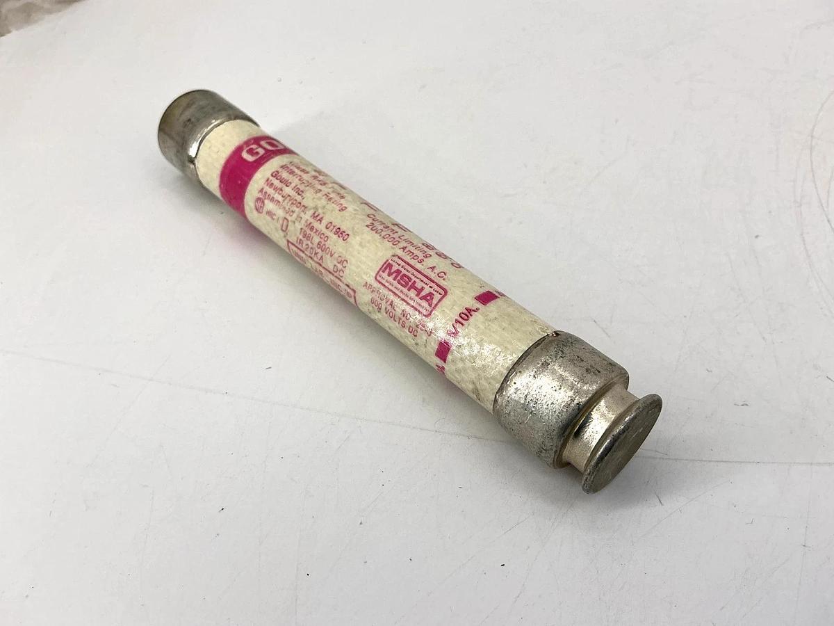 Used Lot of 2 Gould Shawmut TRS8/10R Tri-Onic Time-Delay Class RK5 Fuse 8/10A 600VAC