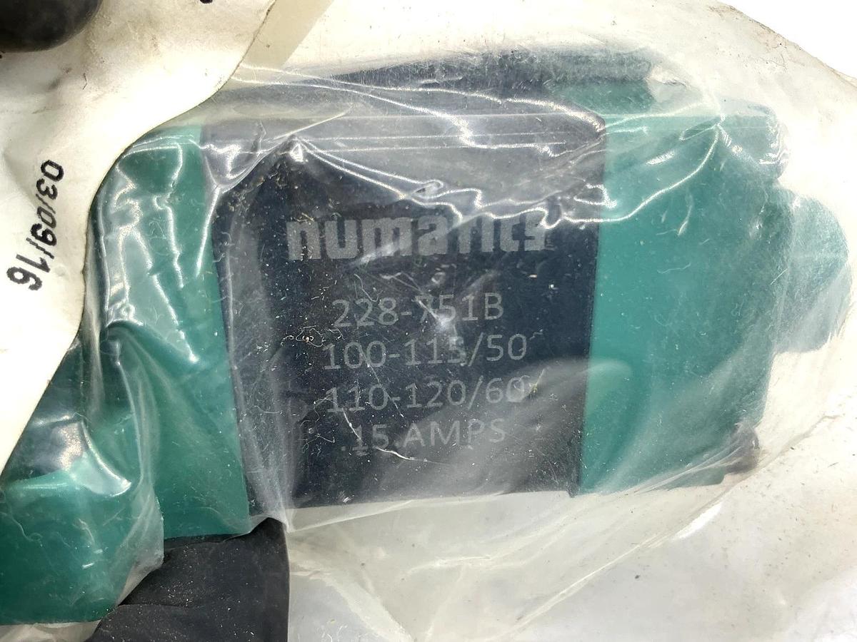 New Numatics 202-384 Solenoid Coil 0.15A 110/120VAC 50/60HZ