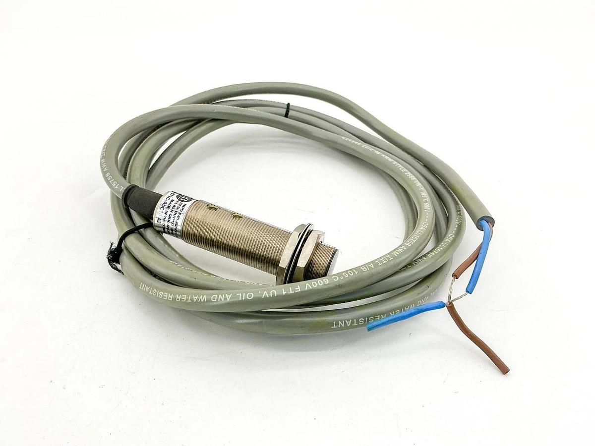 New Allen Bradley 871C-A5C18-A2 Inductive Proximity Sensor 240V 500mA- No Box