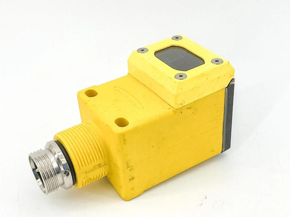 New Banner Engineering Q45VR3LPQ  Sensor 24-250VAC 12-250VDC 54314 - No Box