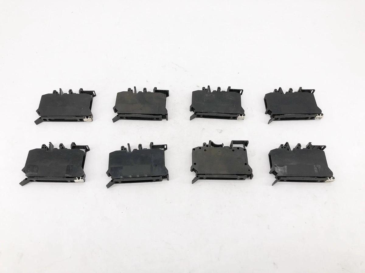 Lot of 8 Phoenix Contact UK6,3-HESI Fuse Holder Terminals 15-30V