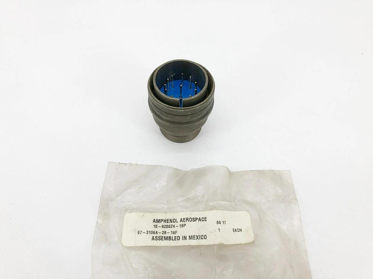 New Amphenol 97-3106A-28-18P Circular MIL Spec Connector 12 Position