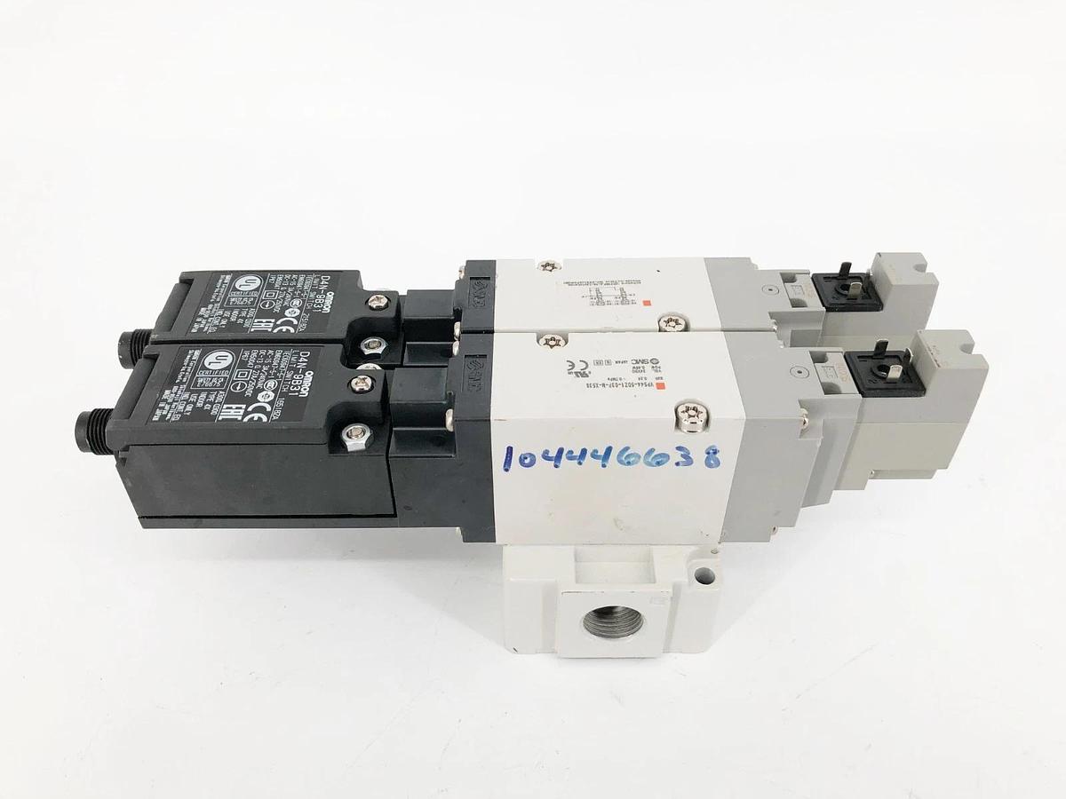 New SMC VP544-5DZ1-03F-M-X538 Solenoid Valve 3-Port 24VDC 3/8" - No Box